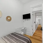 Bloomfield, Shadyside !C Modern And Cozy Private Bedroom With Shared Bathroom